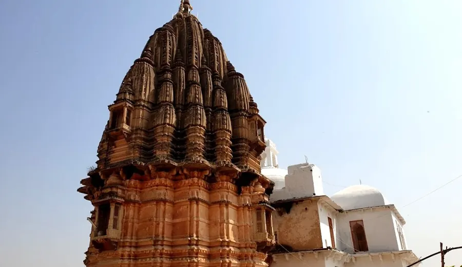 Dhumeshwar Mahadev temple near Bhitarwar